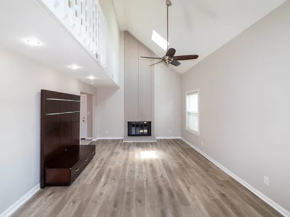 1811 Pope St, Virginia Beach, VA 23464