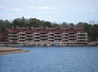 142 Lake Hamilton Dr, Hot Springs, AR 71913