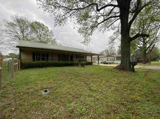 135 Westwood St, Vidor, TX 77662