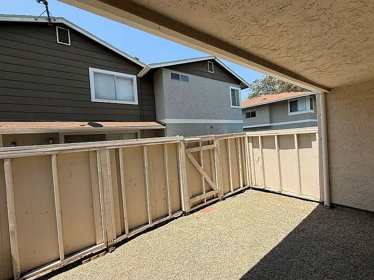 763 Timber Cove Way — Photo 7