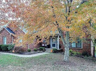 15004 Glendower Dr, Louisville, KY 40245