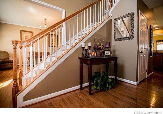 2nd image of 2167 Southridge Dr