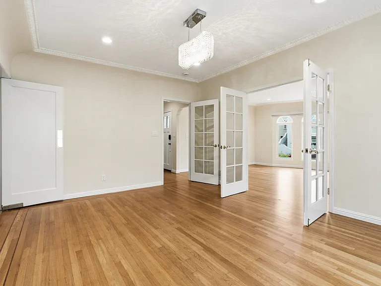 2317 Cecilia Ave — Photo 9