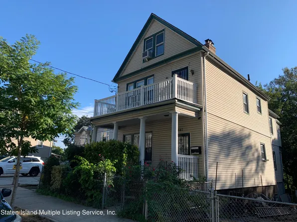 641 Van Duzer St, Staten Island, NY 10304