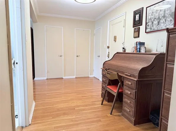 83-15 98th Street image 4 of 11