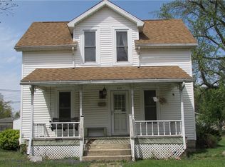 305 Clark St, Georgetown, IL 61846