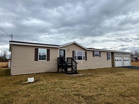 2nd image of 111 Deso Drive