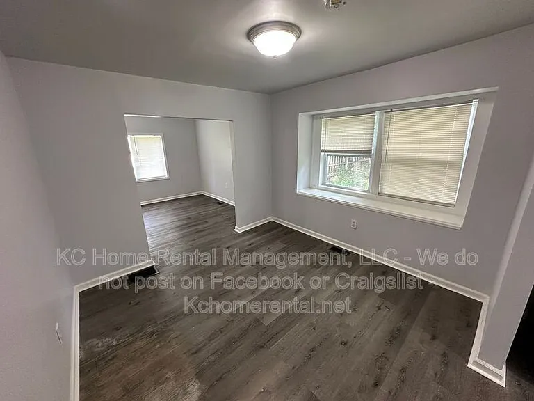 4116 Springfield St — Photo 8