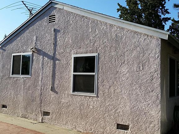 5th image of 3185 Magnolia Ave