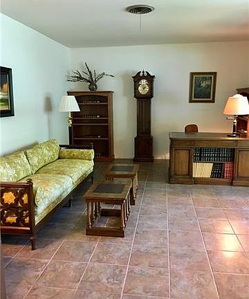 4th image of 11500 Indianhead Dr