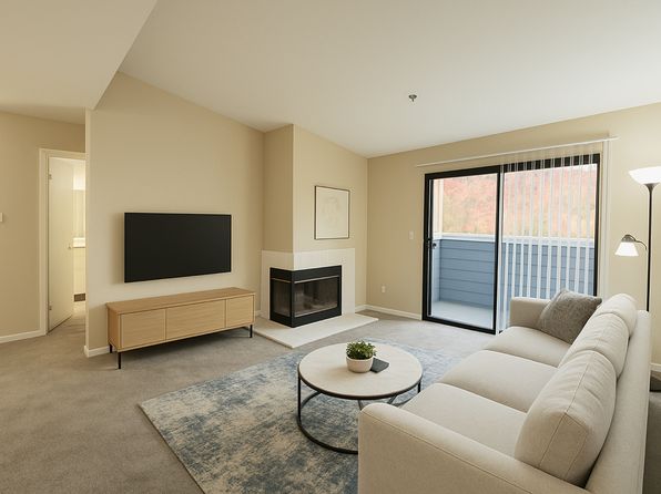 5697 Jacquiline Way APT 55
