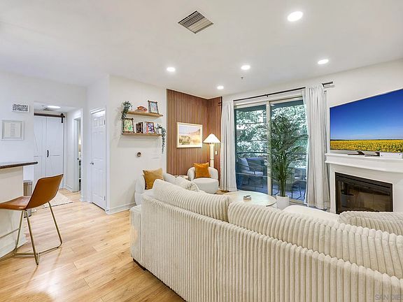 2nd image of 1465 C St Unit 3310