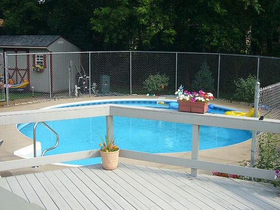 Large Deck