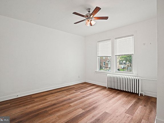 2nd image of 1111 Queen St NE APT 2