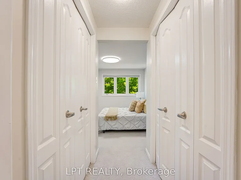 795 Laurelwood Dr #13 — Photo 16