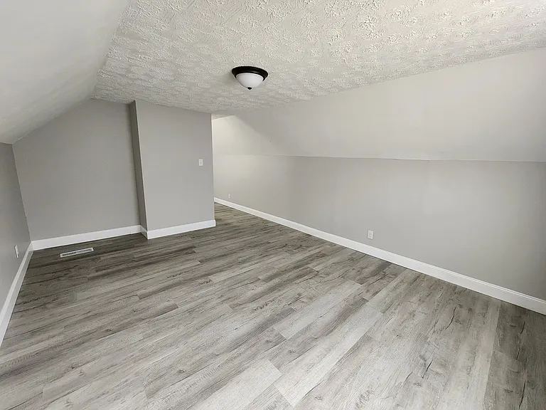 2519 Renwood Pl — Photo 19