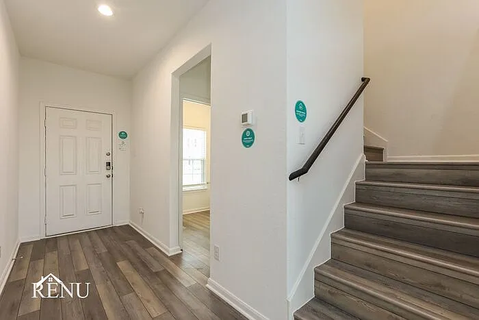 2934 Jackson Smt — Photo 16