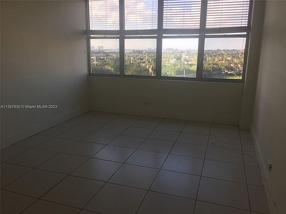 3rd image of 7441 Wayne Ave APT 6J