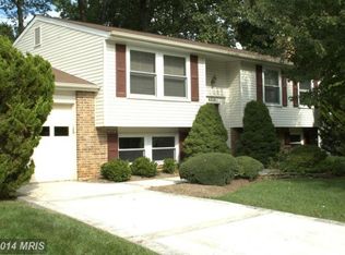 9314 Jackson St, Burke, VA 22015