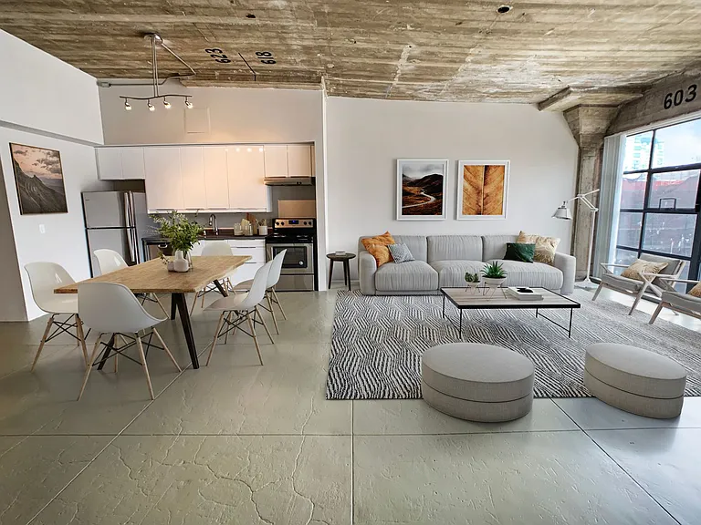 Pioneer Warehouse Lofts — Photo 17