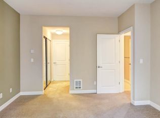 15320 Mill Creek Blvd APT Y204, Mill Creek, WA 98012