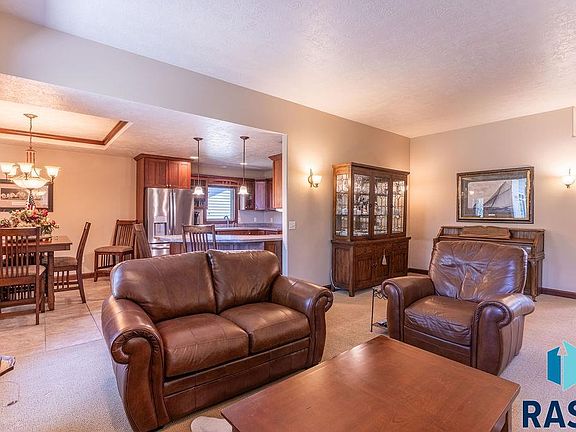 5th image of 3401 S Pennant Pl