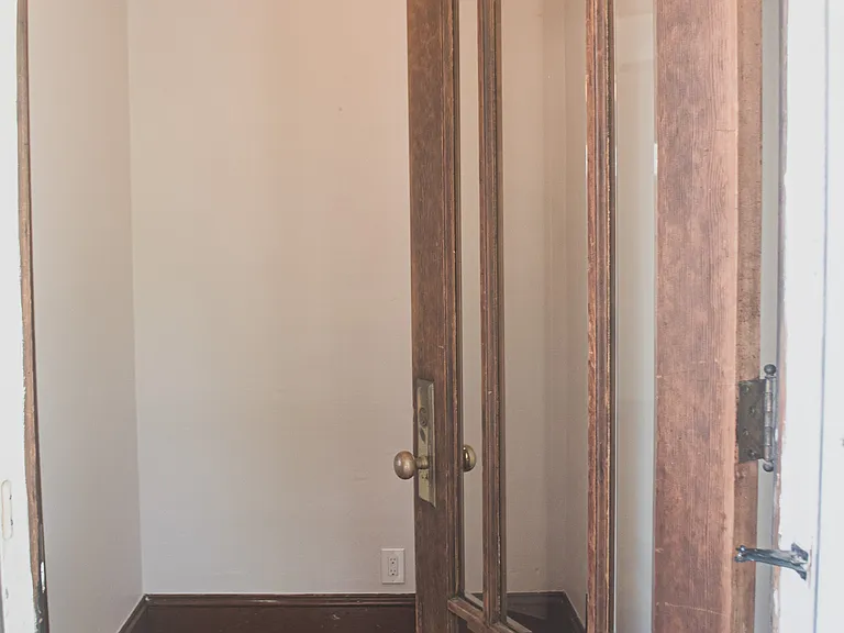 Front Entryway