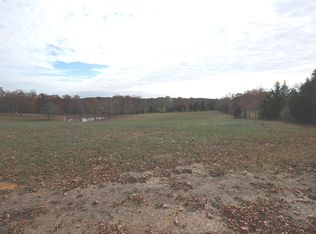 1 Myatt Loop LOT 1, Burns, TN 37029