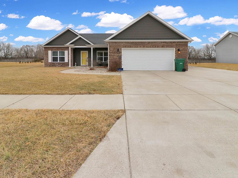 1st image of 6682 Yellow Knife Ct