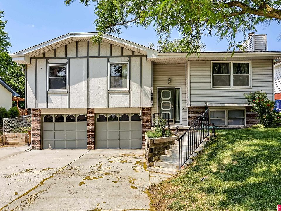 1st image of 4814 Aspen Dr