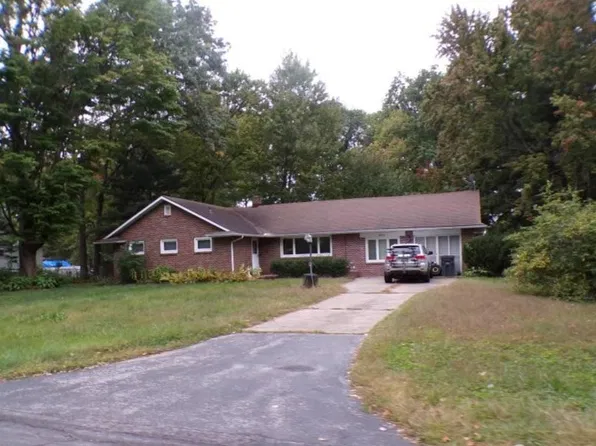 5413 Rowland Rd, Toledo, OH 43613