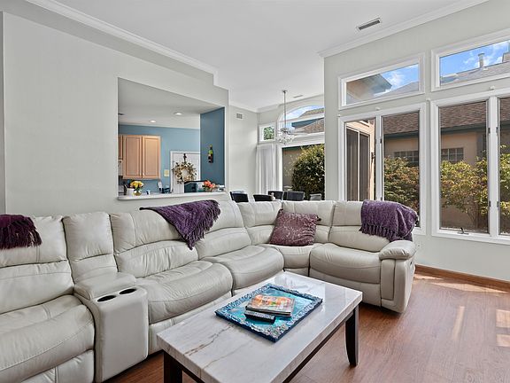 3rd image of 200 Dune Dr