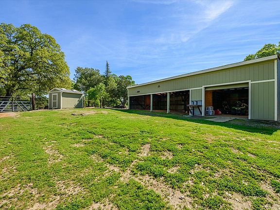 2nd image of 3461 Almosta Rd