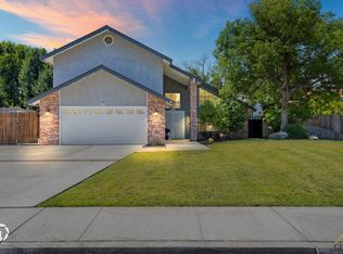 4124 Abbott Dr, Bakersfield, CA 93312