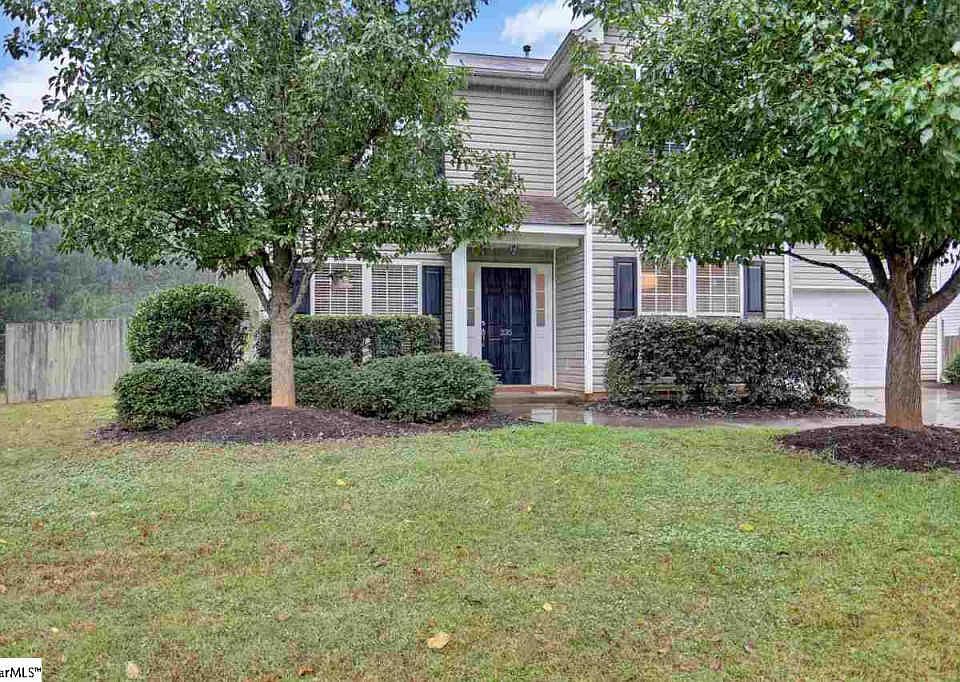 1st image of 235 Bonnie Woods Dr