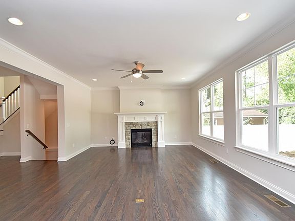 2nd image of 7241 Thomas Dr