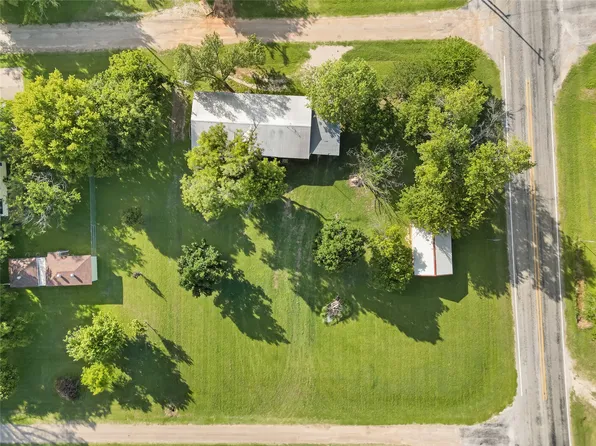 105 County Road 1239, Morgan, TX 76652