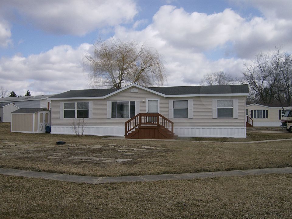1st image of 9533 Earl Dr