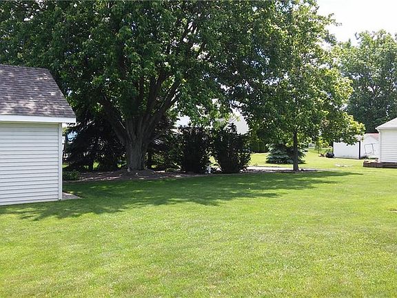 5th image of 7265 Nickett Dr
