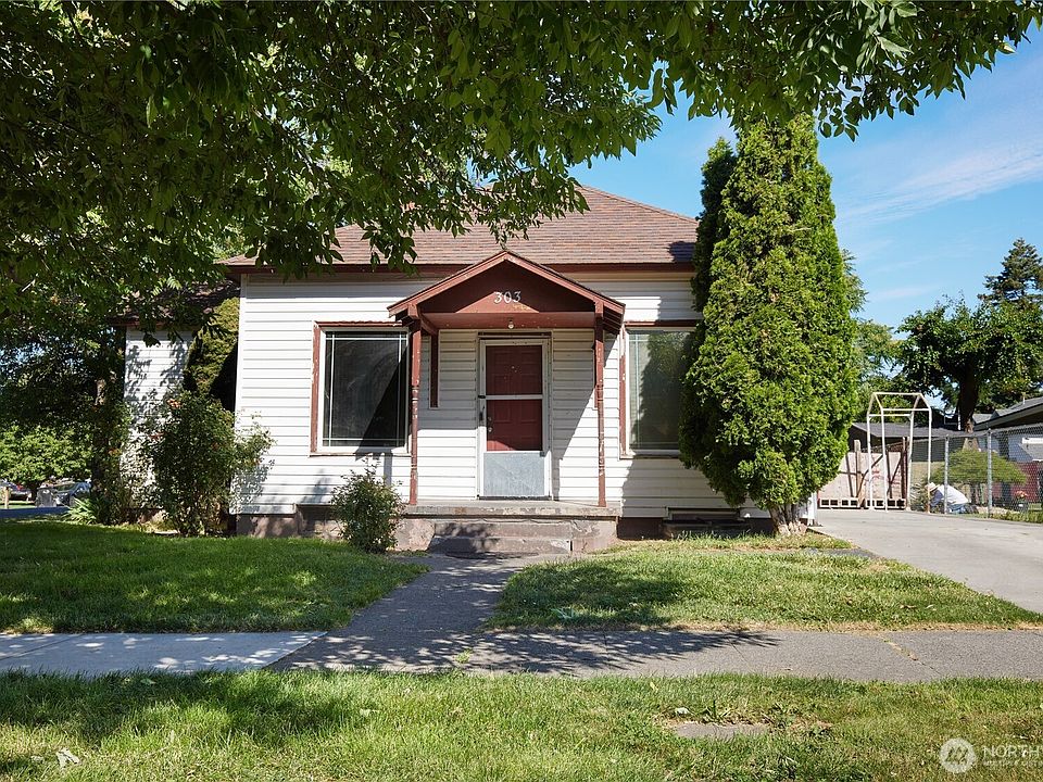 1st image of 303 E Oak Street