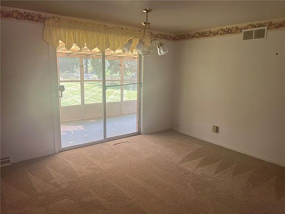 5th image of 707 N Morse Ave