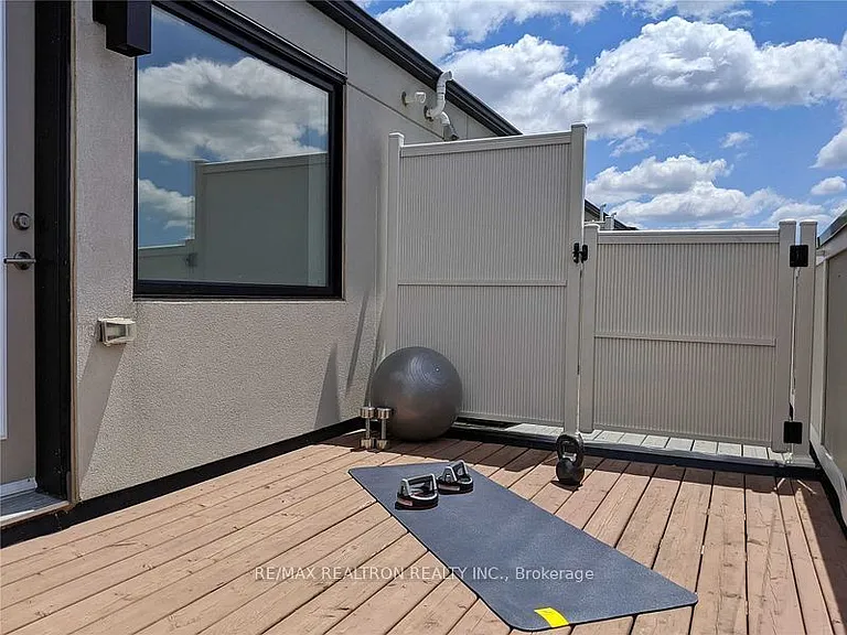 80 Thomas Mulholland Dr #3 — Photo 22