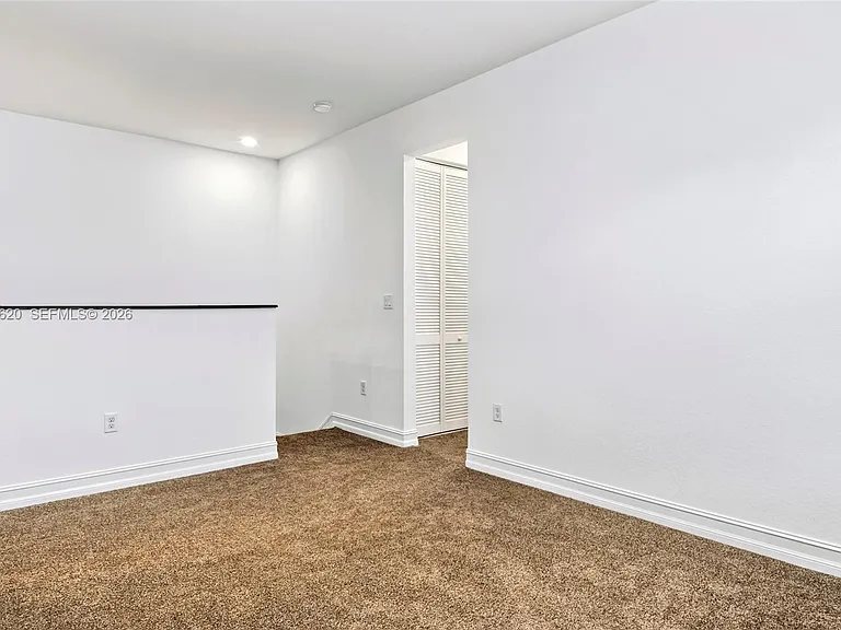 142 SW 127th Ter — Photo 54