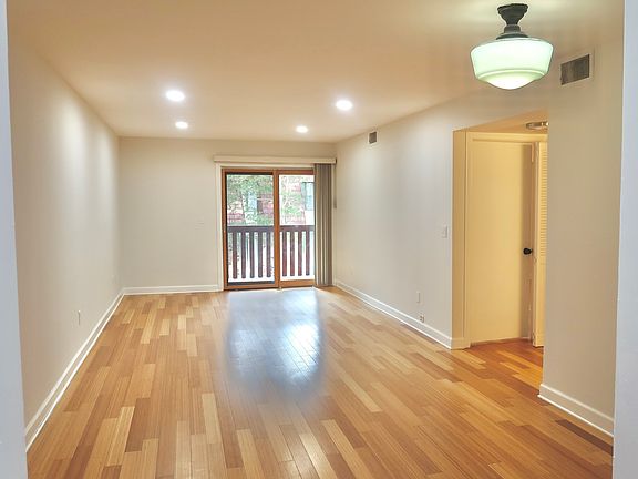 2nd image of 20 Woodsedge Dr APT 5B