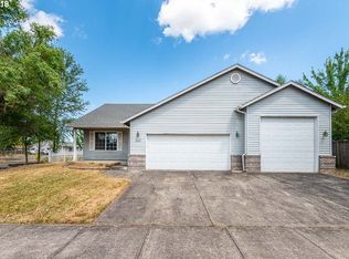 1203 S 6th St, Independence, OR 97351