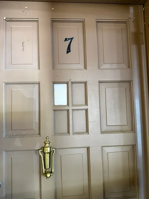 2 bed, 950 sqft, $1,500 — Photo 2