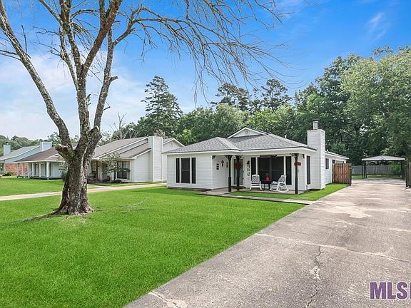 2nd image of 10754 Stone Pine Dr