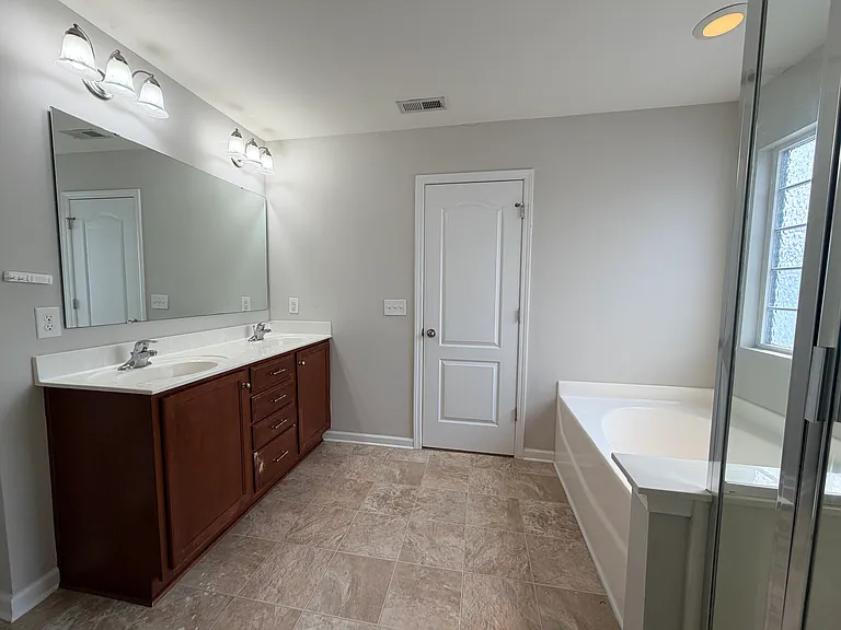 1263 Tranquil Falls Ln — Photo 17