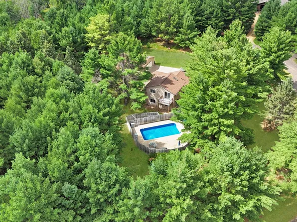 3452 Kilkare Ct, Danbury, WI 54830