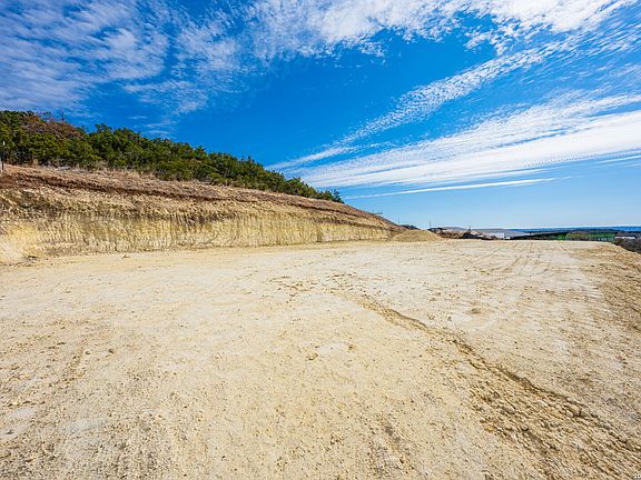 2nd image of 116 Stoneledge LOT 380
